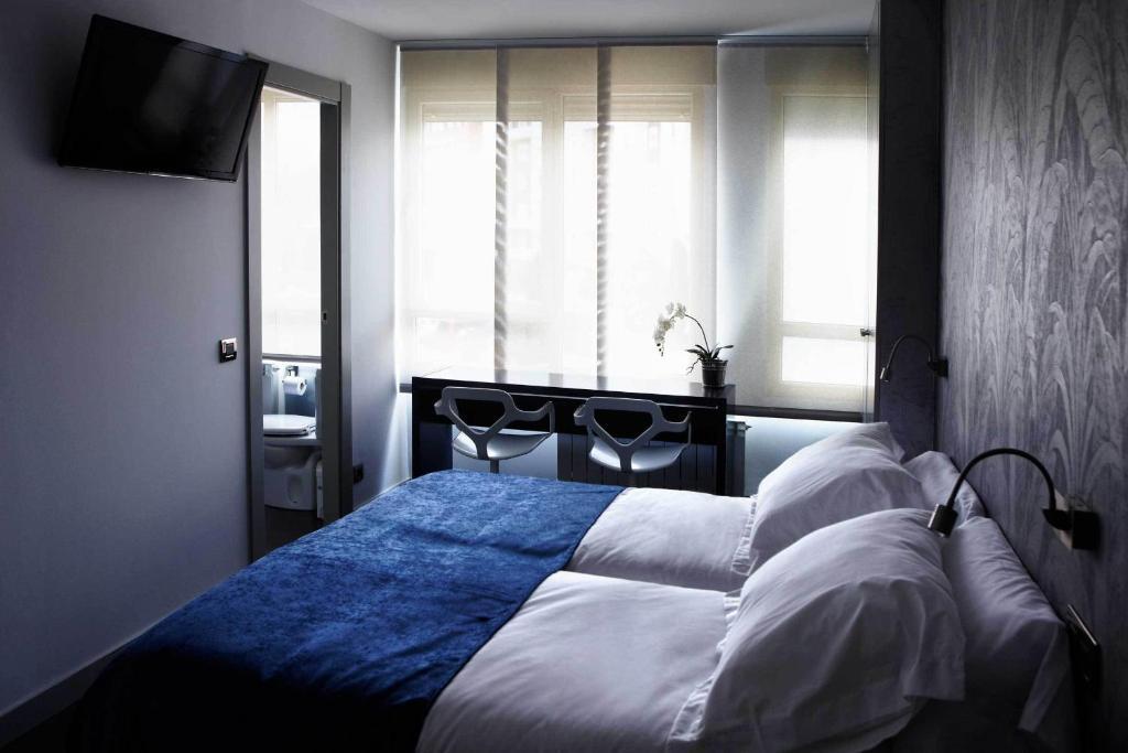 Hostal Averroes Burgos Phòng bức ảnh