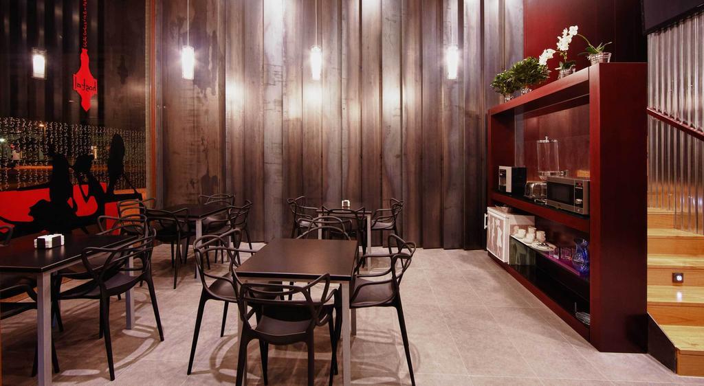 Hostal Averroes Burgos Ngoại thất bức ảnh